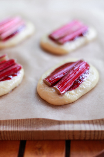 さくさく、ジューシー: 季節の果物のタルト (3) 春編_d0008146_01385365.jpg