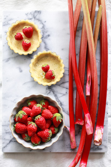 さくさく、ジューシー: 季節の果物のタルト (3) 春編_d0008146_03361391.jpg