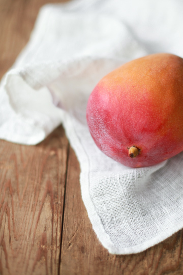 さくさく、ジューシー: 季節の果物のタルト (3) 春編_d0008146_20253675.jpg