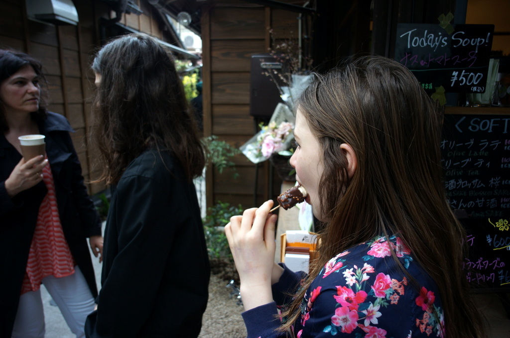 東京Vol.3 (2016年春)上野桜木「あたり」_c0180686_03112749.jpg