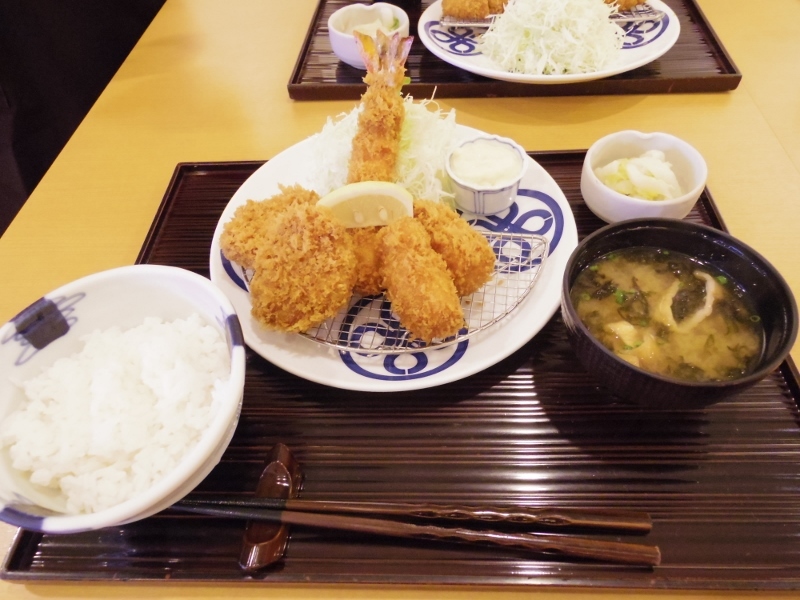 揚げたて(まい泉 荻窪)_b0287241_21081496.jpg