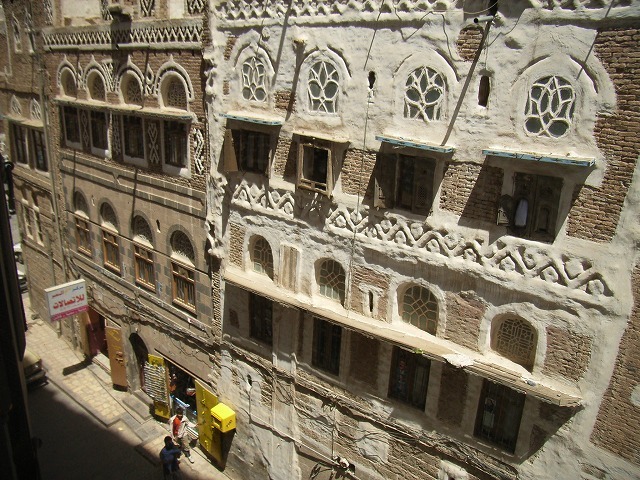 私の幸福のアラビア「イエメン」は今 飢餓とコレラに苦しんでいる!_b0287088_20400688.jpg