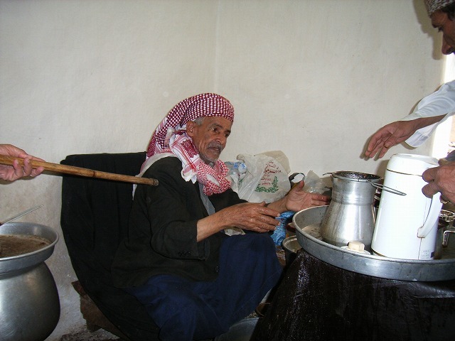 私の幸福のアラビア「イエメン」は今 飢餓とコレラに苦しんでいる!_b0287088_20441659.jpg