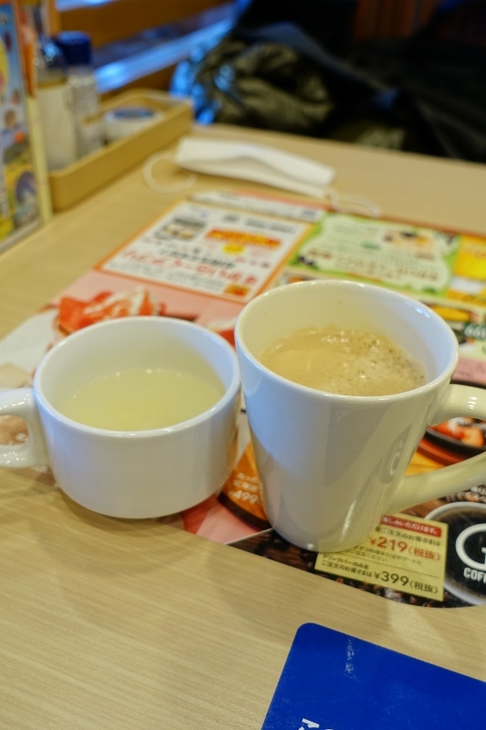 モーニングでピザトースト(ガスト 蘇我)_b0287241_19343113.jpg