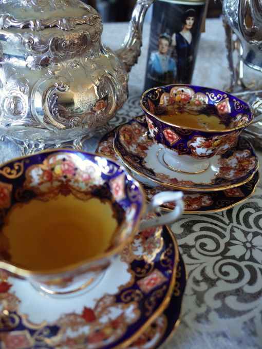 映画『ダウントン・アビー』日本公開 初日 ティータイム_c0188784_21502846.jpg