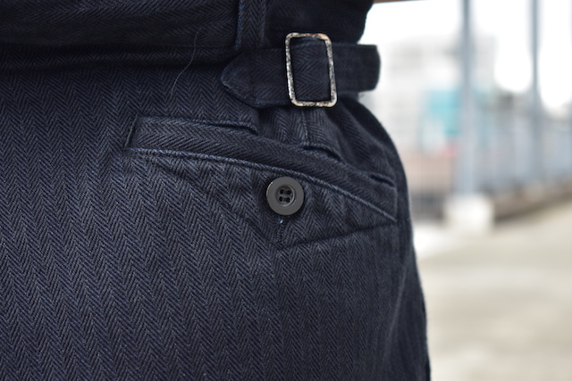 OUTIL::GILET HEM , PANTALON APCHAT_c0102137_16450662.jpg