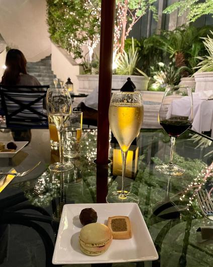 アンリオ シャンパーニュ ガーデン_d0316051_23395936.jpg