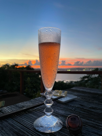 夕焼け色 ロゼシャンパーニュ_d0316051_05520477.jpg