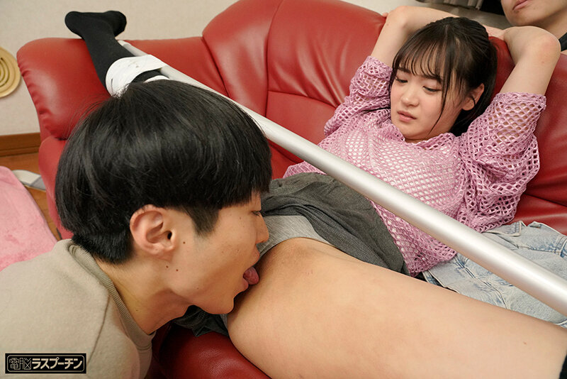 甥っ子の悪ガキ2人に開脚拘束エンドレスクンニでイカされる美人叔母 潤うるる 若月もあ 3枚目