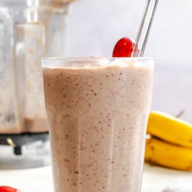 Completed Easy Grape Smoothie in a glass.