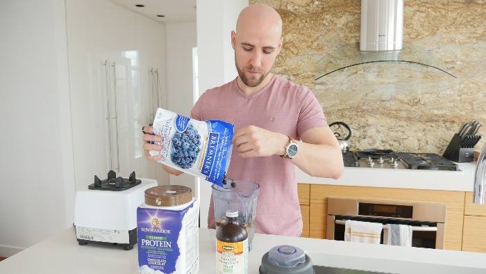 Stefan talks about, "What I eat in a day for unstoppable energy."