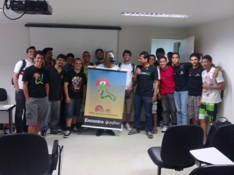 Público no XV Encontro do Grupo de Usuários de Python de Pernambuco Público no XV Encontro do Grupo de Usuários de Python de Pernambuco