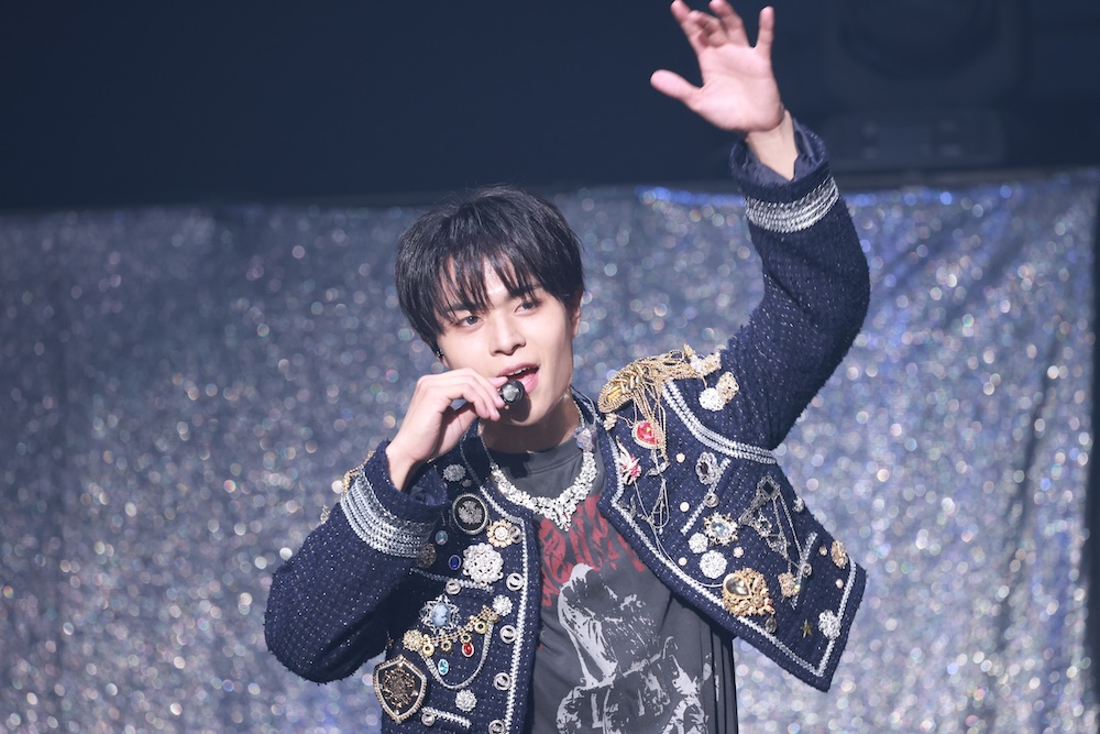 海帆(OCTPATH)/『OWV・OCTPATH MASHUP LIVE 2025 TWO THRONE』2025年12月13日の公演より(撮影=山口比佐夫)