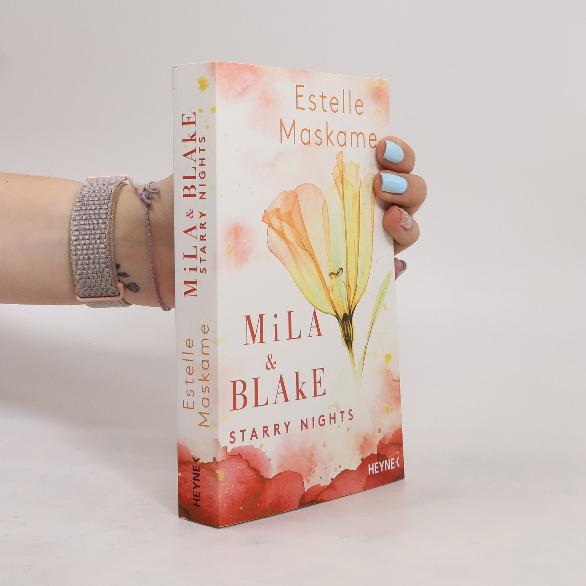 Mila & Blake: Starry Nights