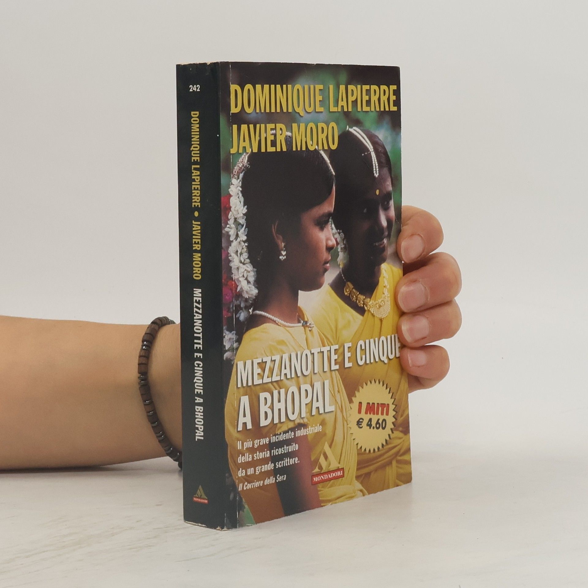 Mezzanotte e cinque a Bhopal