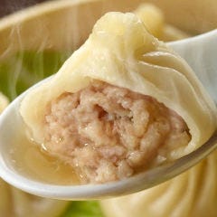 絶品手作り小籠包 横浜中華街 皇朝レストラン オーダー式食べ放題_絶品手作り小籠包