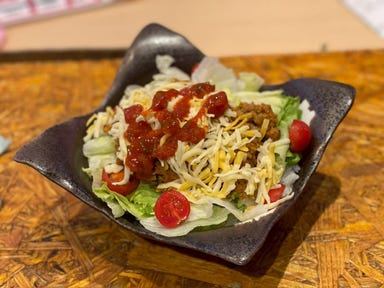 島唄ライブ 屋台村 あしびなー_島唄ライブで盛り上がれる!【忘新年会コースプラン】【全8品】ライブチャージ込み!2時間飲み放題付き!!