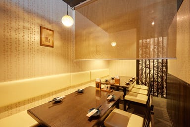 ゆくり家 お花_個室対応可能なテーブル席!