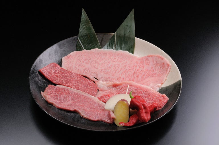 焼肉 但馬亭_全国から厳選された最高級の和牛