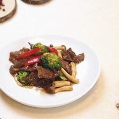 牛肉のオイスターソース炒め 横浜中華街 極上フカヒレコース× 宴会個室 横浜酒家_牛肉のオイスターソース炒め