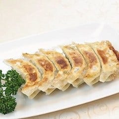 広東風焼き餃子 横浜中華街 極上フカヒレコース× 宴会個室 横浜酒家_広東風焼き餃子