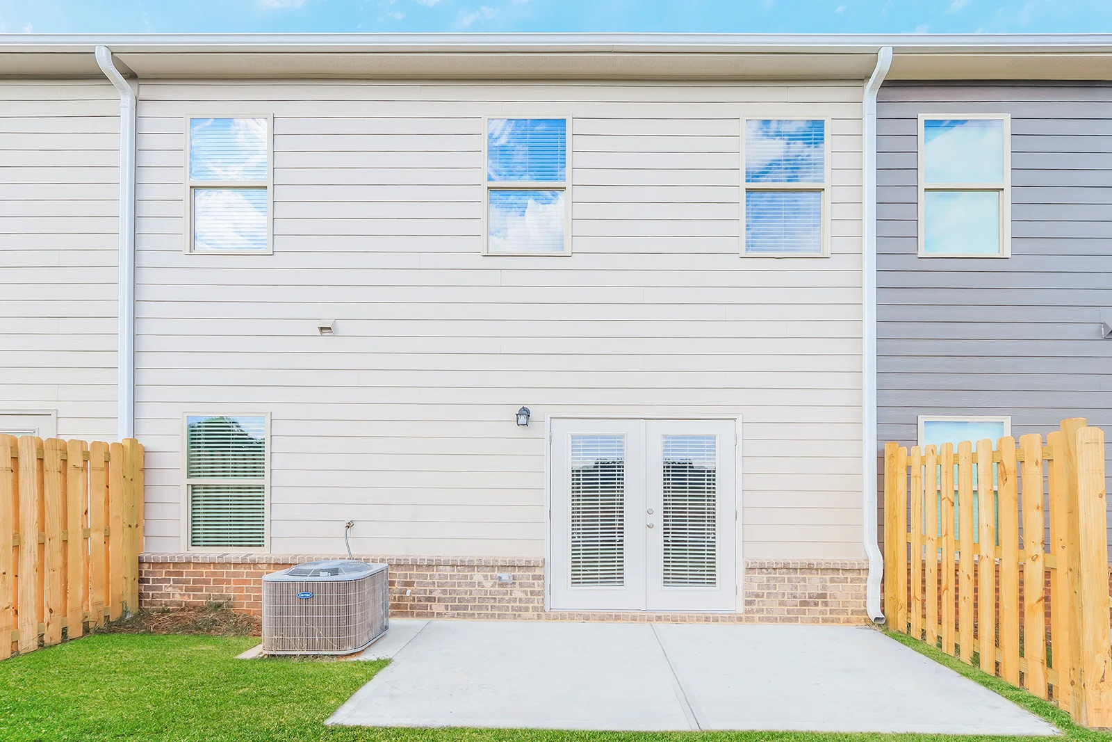 Jefferson Townhome 4 BED | 2.5 BATH | 1,833 SQ. FT. For Rent Loganville, GA