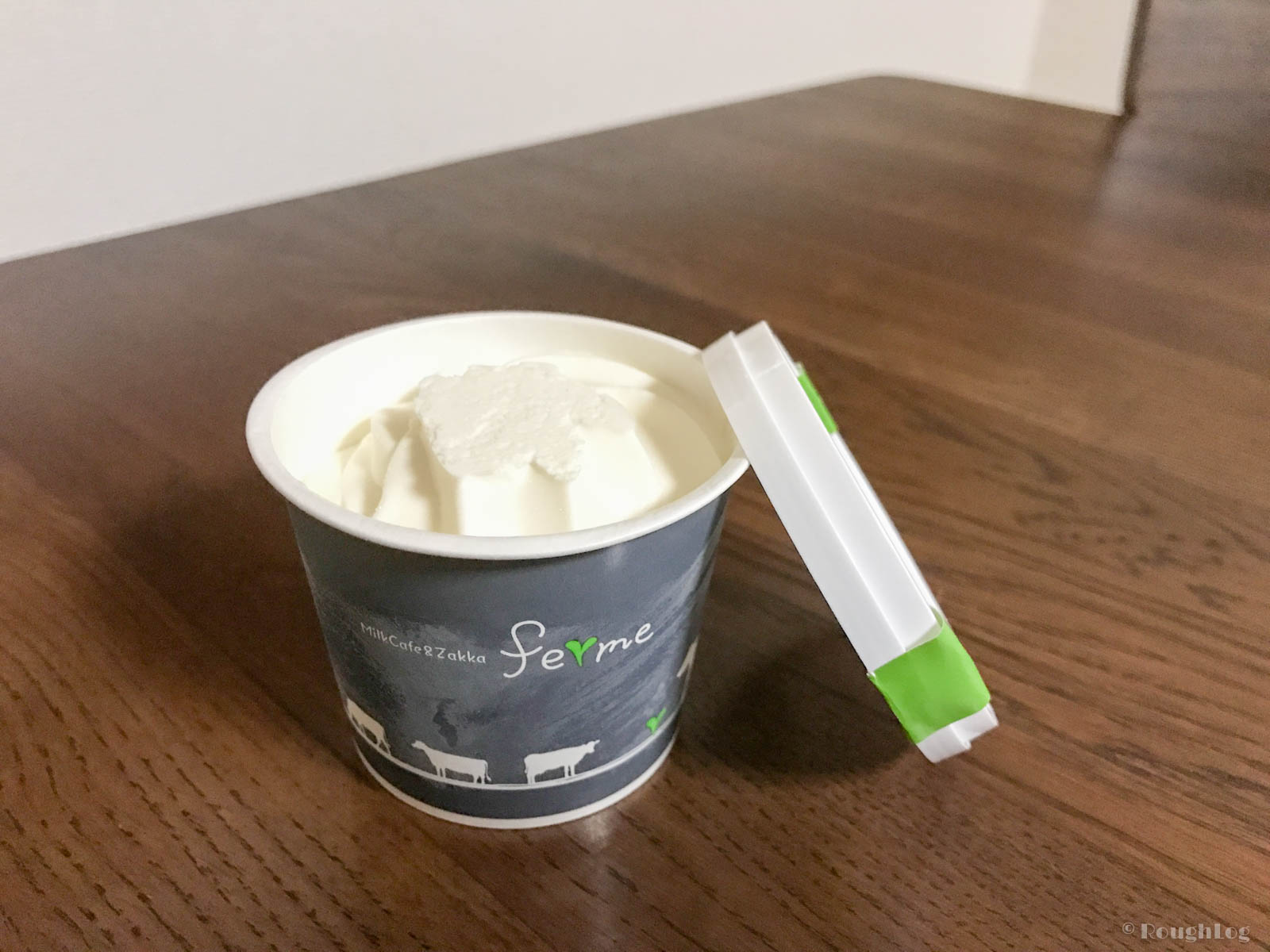 【ふるさと納税】北海道豊富町「とよとみ牛乳ソフトクリーム」とよとみミルク味