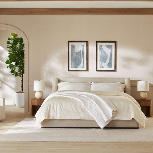 Room with Saatva mattress and bedding