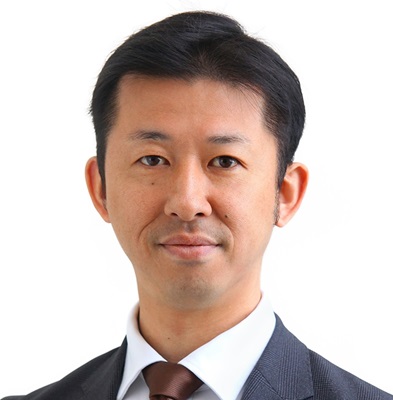 しげい くにあき