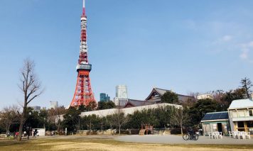 芝公園と東京タワー