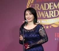 【画像】磯山さやかさん(41)FRIDAYのイベントで豊満ボディを披露