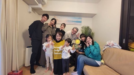 つちやかおり 家族勢揃いの元旦の画像