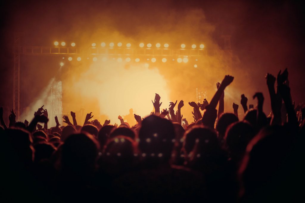 En festival - bästa techno & deep-house mixar