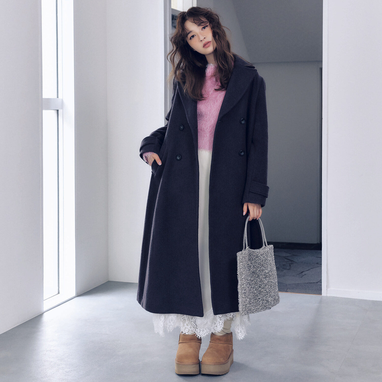 上西星来アウター