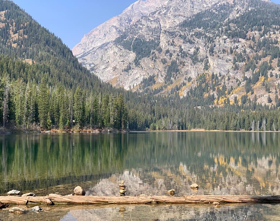 laketaggartrockbalance - Syed Balkhi We walked over the log and balanced the rocks to take this photo