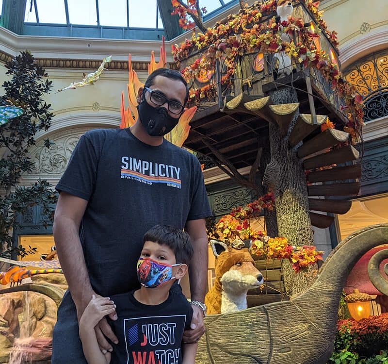 roamingaroundvegas - Syed Balkhi Roaming around Vegas with Solomon