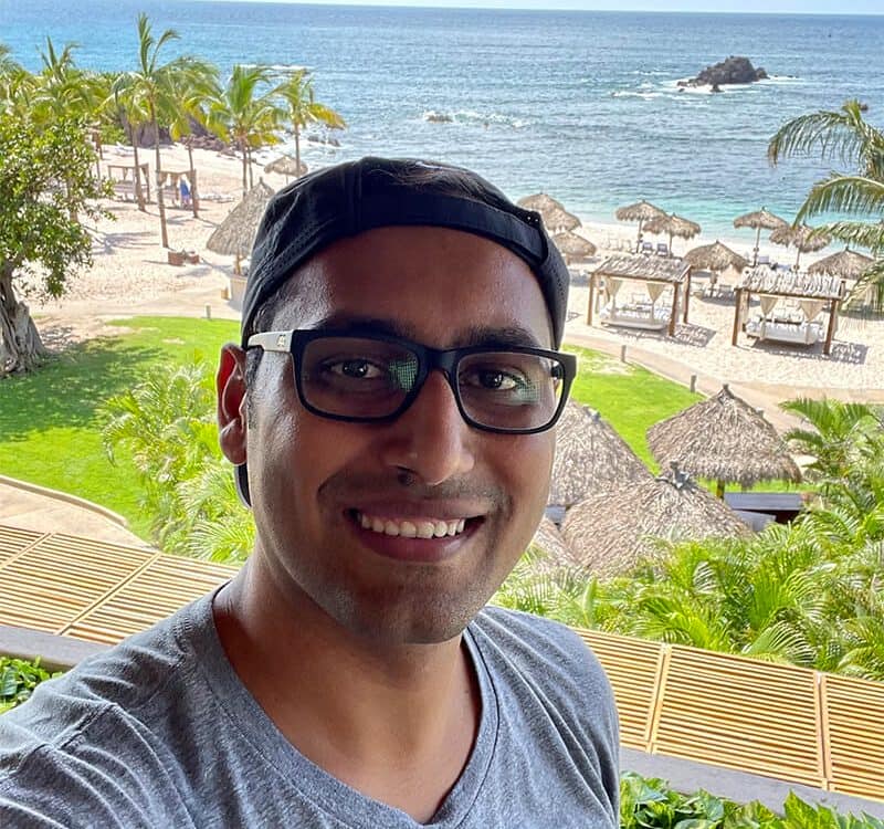 soloshot - Syed Balkhi Solo Shot - looking young :P