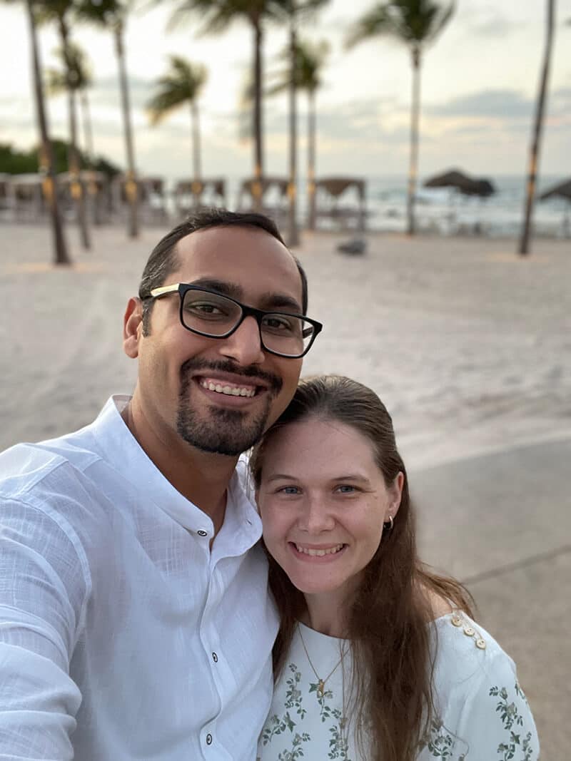 Amanda and Syed - Selfie on the Beach - Syed Balkhi Amanda and Syed - Selfie on the Beach