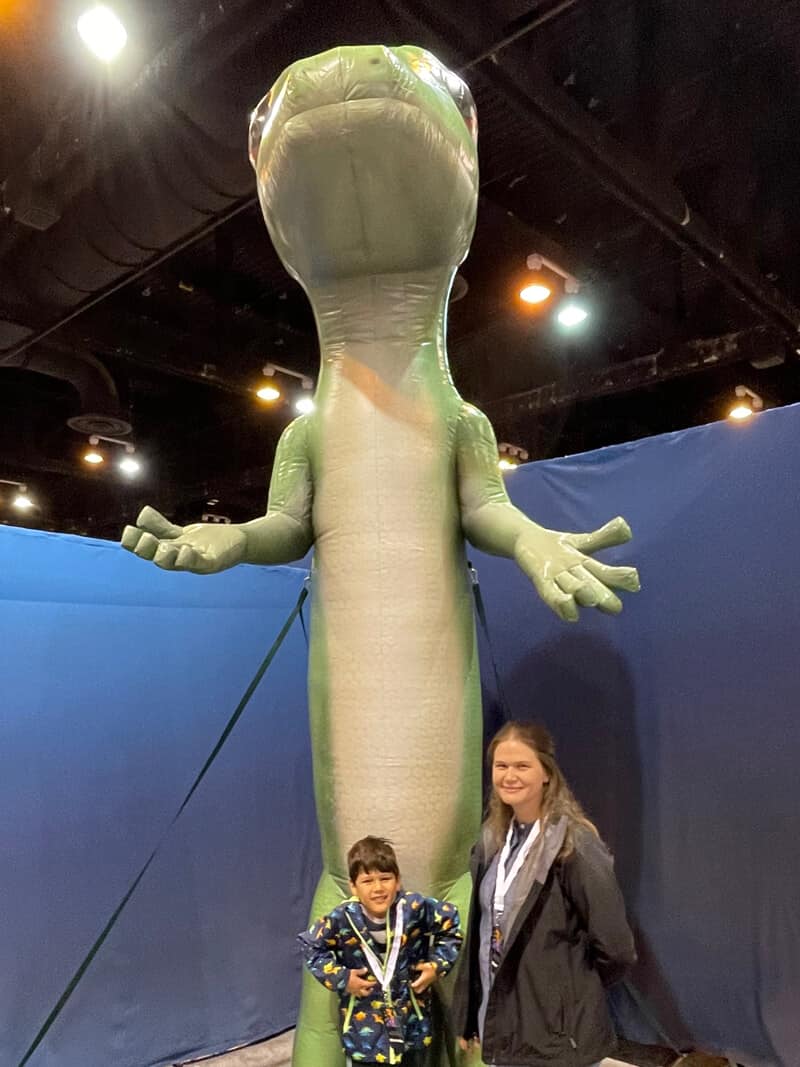 Solomon really wanted a photo with Geico - Syed Balkhi Solomon really wanted a photo with Geico