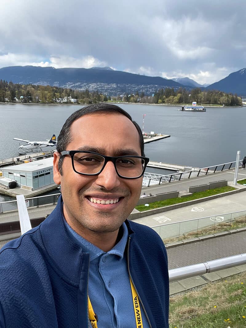 Selfie at the Harbour - Syed Balkhi Selfie at the Harbour