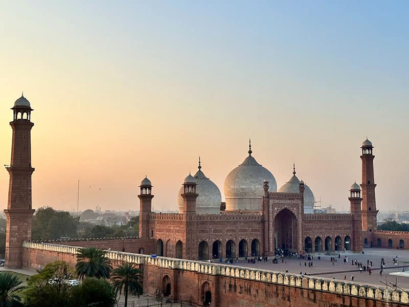 Badshahi Mosque Lahore - Syed Balkhi Badshahi Mosque Lahore