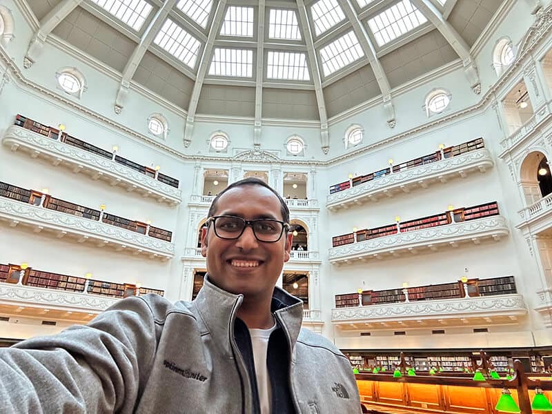 Melbourne Library is cool - Syed Balkhi Melbourne Library is cool