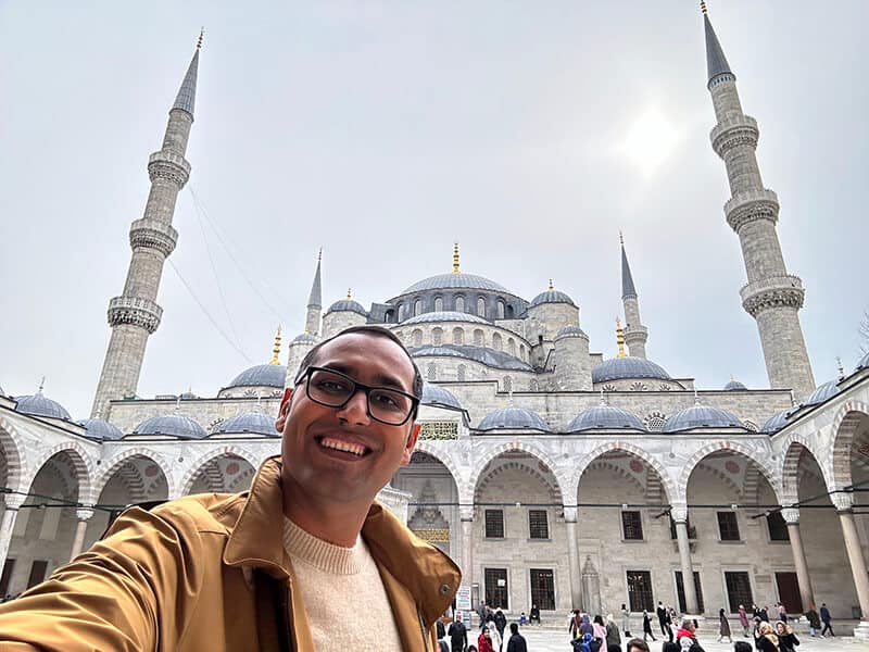 Syed at Blue Mosque - Syed Balkhi Syed at Blue Mosque