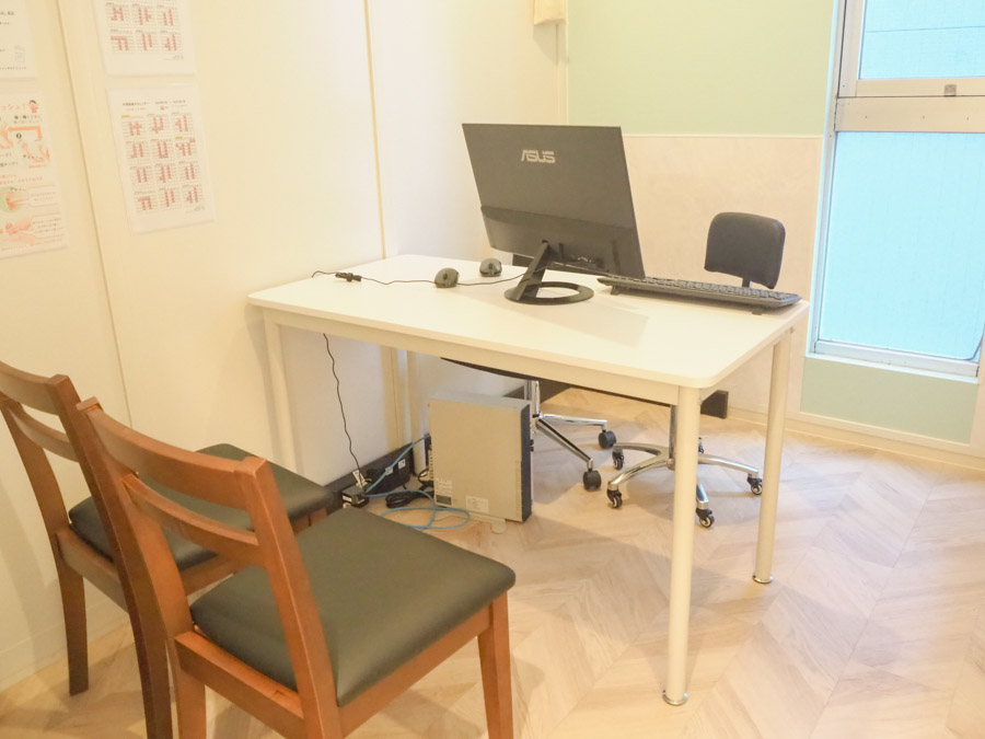 ゆうメンタルクリニック立川院診察室