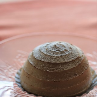 豊島屋洋菓子舗 置石_1