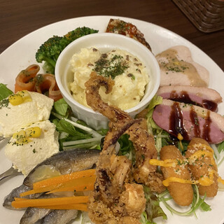 アトリの鐘と葡萄の葉_1