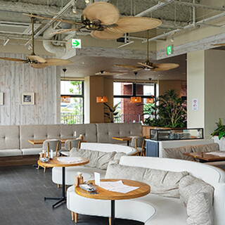 Hawaiian Cafe & Resutaurant Merengue Makana_0