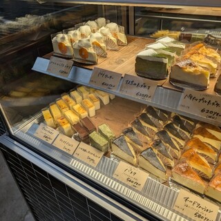 CHEESECAKE LEMON HAKATA_1