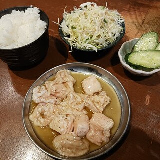 塩ホルモン・炭火焼肉 小澤商店_2