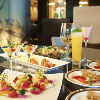 カクテル&ティーラウンジ_2